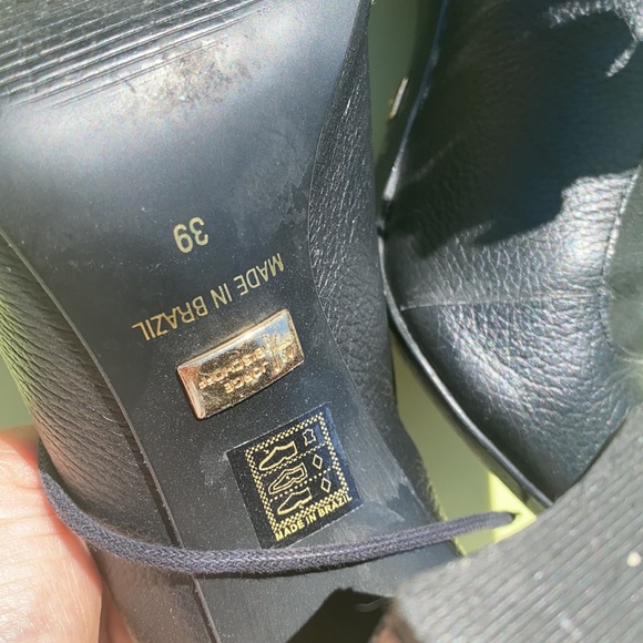 Jorge Bischoff Black Suede &Patent Short Booties - Picture 5 of 6